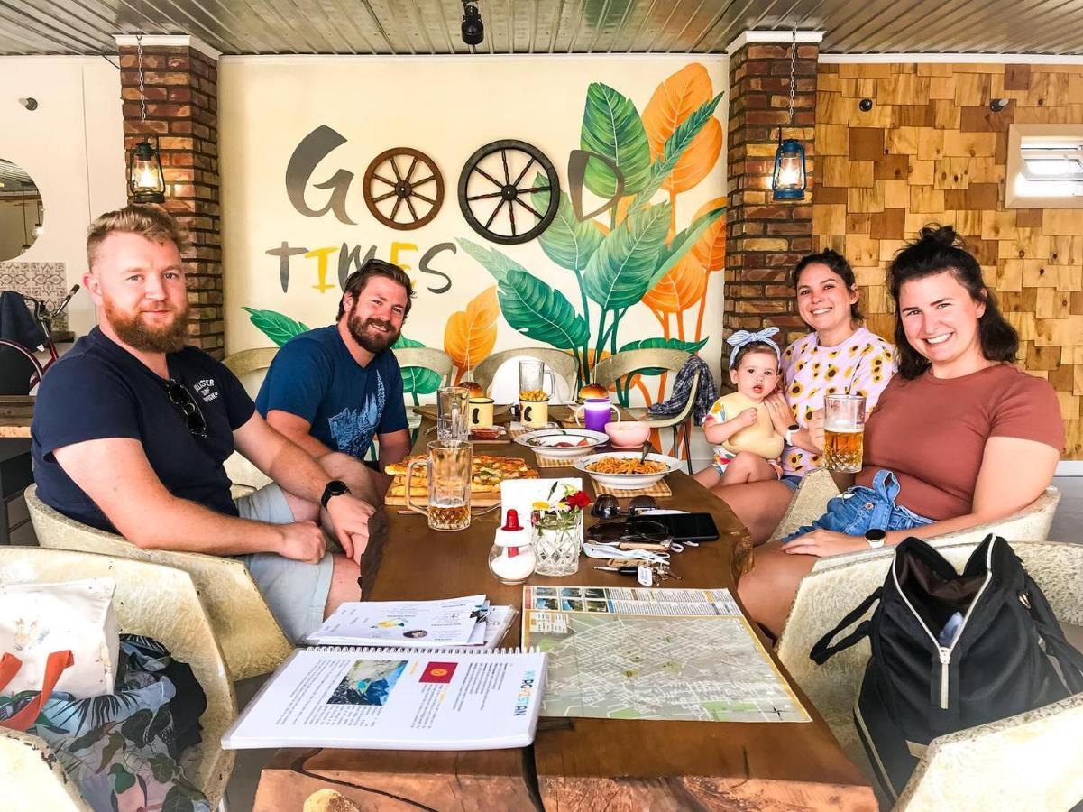 Duet Hostel & Hotel Karakol Ngoại thất bức ảnh