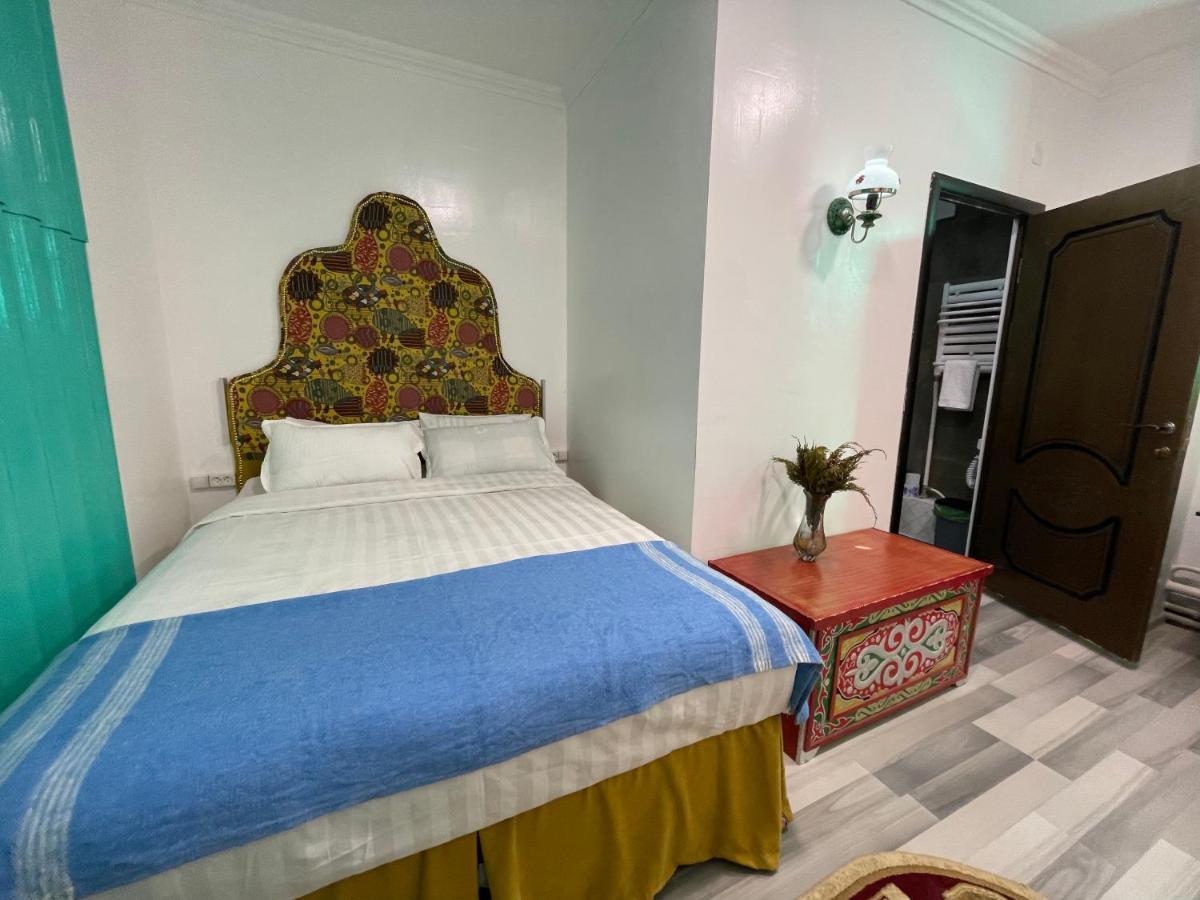 Duet Hostel & Hotel Karakol Ngoại thất bức ảnh